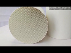 Honingraatkeramische substraatkatalysator met hoge kwaliteit en hoge porositeit