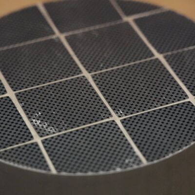 kopen Passive continuous regeneration en honingraat keramiek CDPF 300 cpsi voor de controle van zwarte rook online vervaardiging
