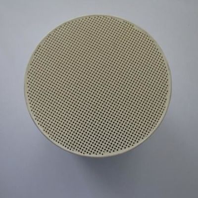 kopen Van de de Dragerhoningraat van de cordieriet Ceramische Katalysator van de de Structuurauto de Uitlaatkatalysator online vervaardiging